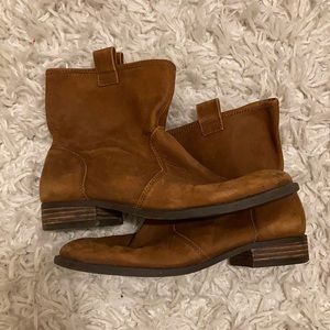 Sole Society 7.5 Ankle Booties